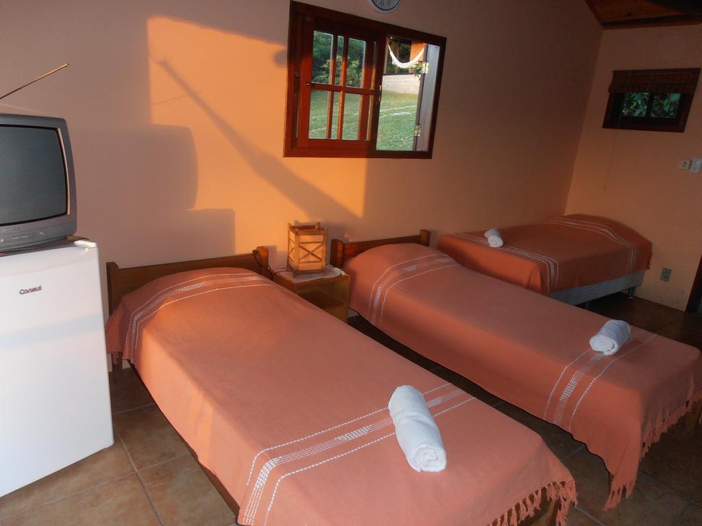 Pousada Rosa & Canela Praia do Rosa Phòng bức ảnh
